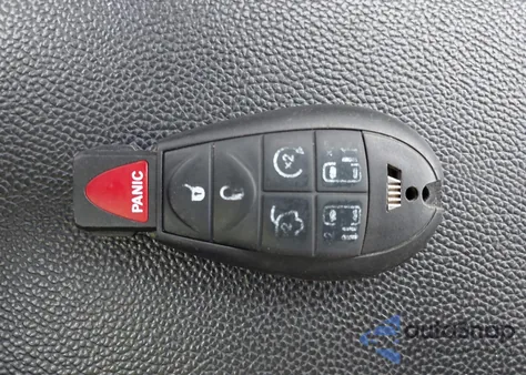 2015 Dodge Grand Caravan R/T z USA, uszkodzony, nr VIN 2C4RDGEG7FR592201